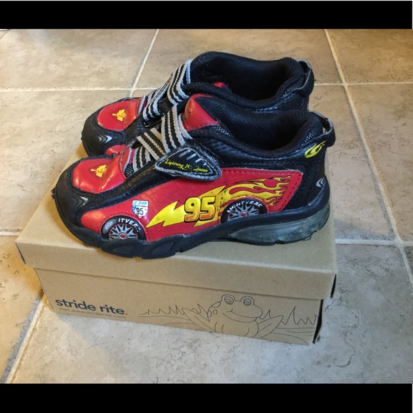 stride rite lightning mcqueen shoes
